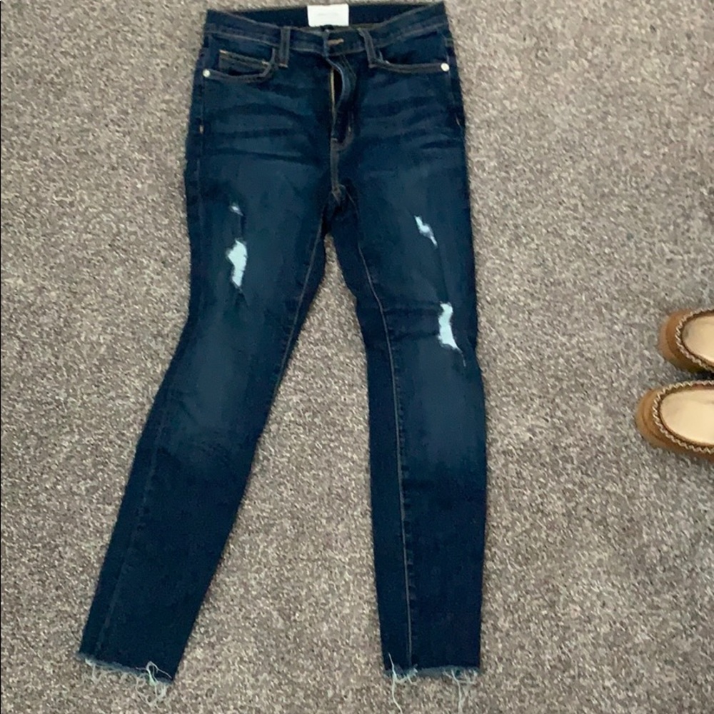 Current/Elliott distressed jeans